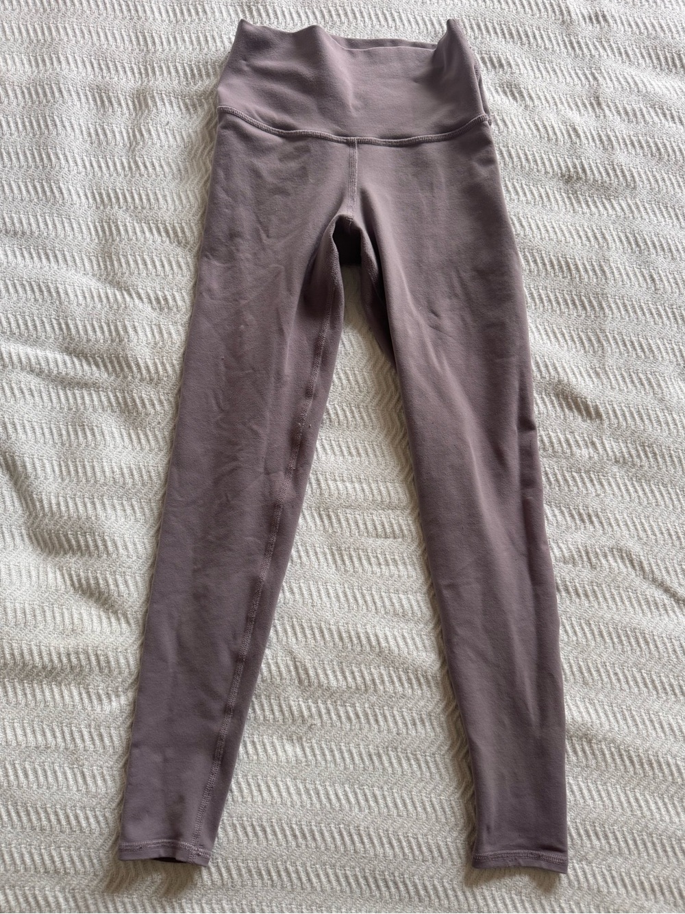 Alo High-Waist Leggings in Dusty Mauve